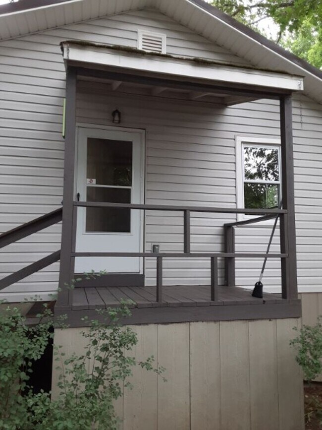 Foto del edificio - 143 Wainwright Rd