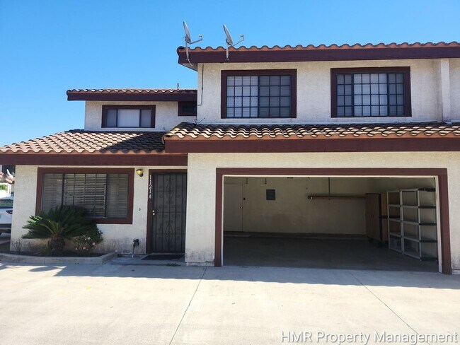 Foto del edificio - Spacious Town House