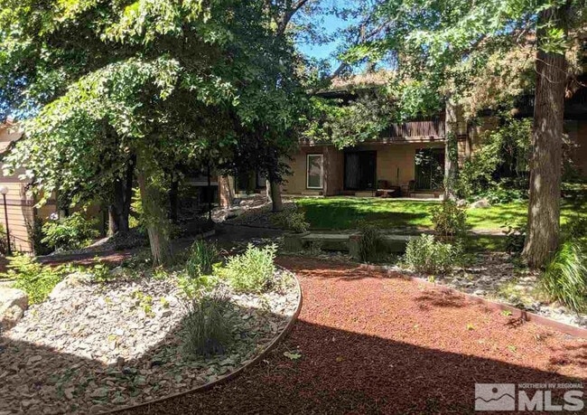 Building Photo - 2939 Tierra Verde E