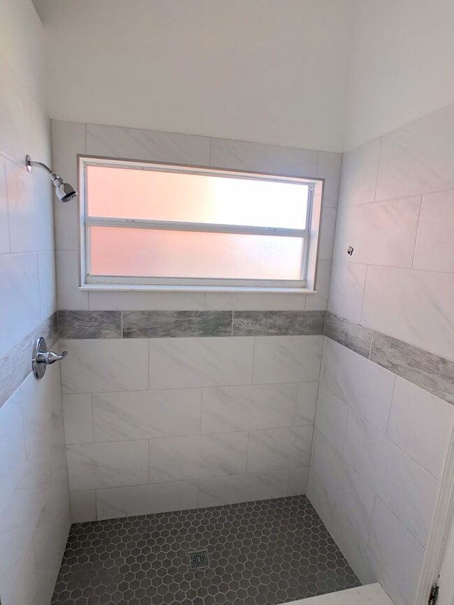 Building Photo - 2298 Santa Lucia St