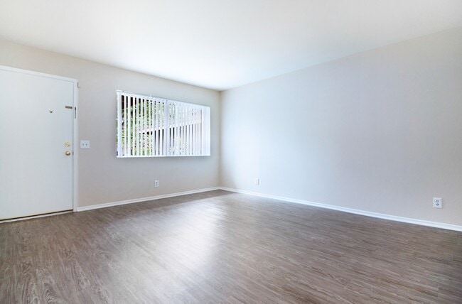 Photo - Los Timbres Street Duplex Apartment