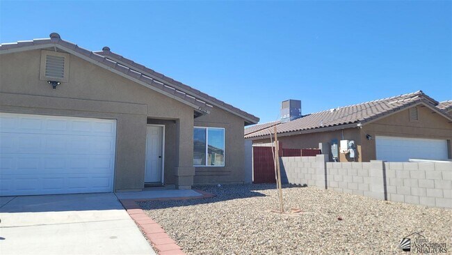 Foto del edificio - 7905 E 44th Ln