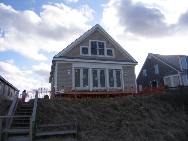 Building Photo - 99 N Shore Blvd