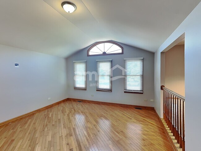 Foto del edificio - 6511 Goldhaber Ln