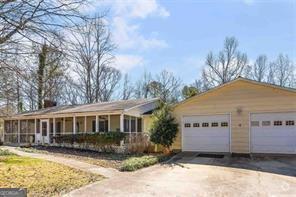 Building Photo - 1084 Mount Carmel Rd