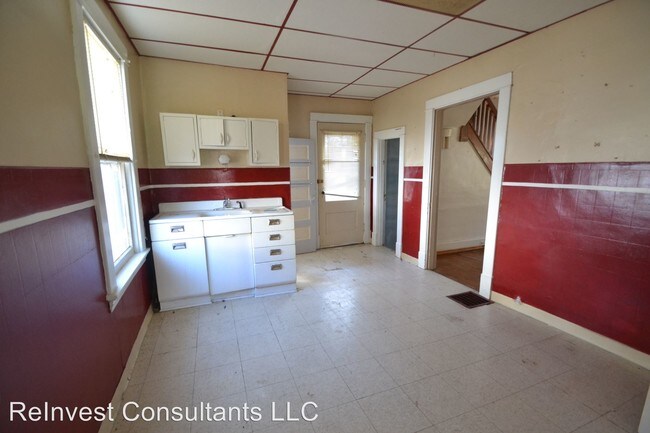 Building Photo - 1644 Minion Ave