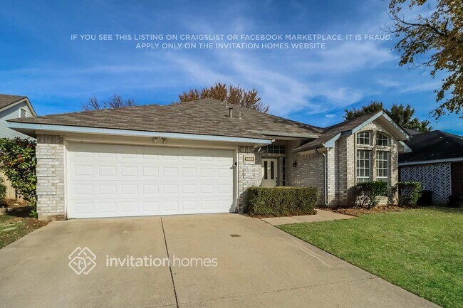 Building Photo - 2820 Sommerset Dr