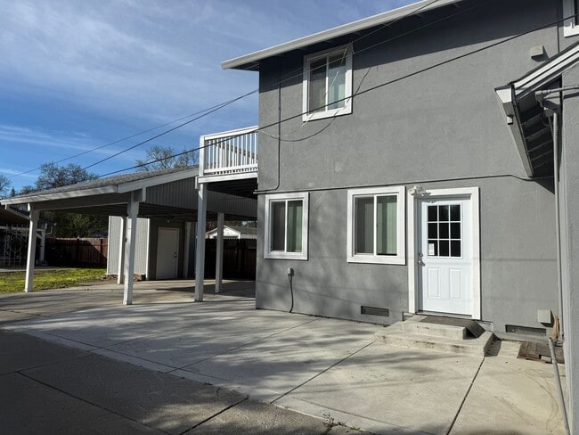 Foto del edificio - Charming Home in Woodland