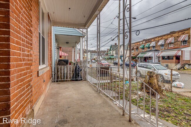 Building Photo - 3 br, 1.5 bath House - 291 W Elizabeth Street