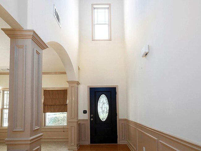 Foto del edificio - 1746 Stoney Chase Dr