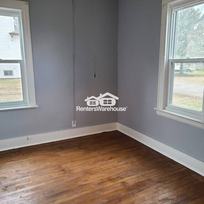 Foto del edificio - Neat and Clean 4 Bedroom Home for Rent