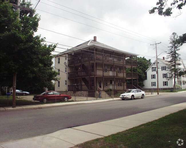 121 Charlton St, Southbridge, MA 01550 Apartments Southbridge, MA