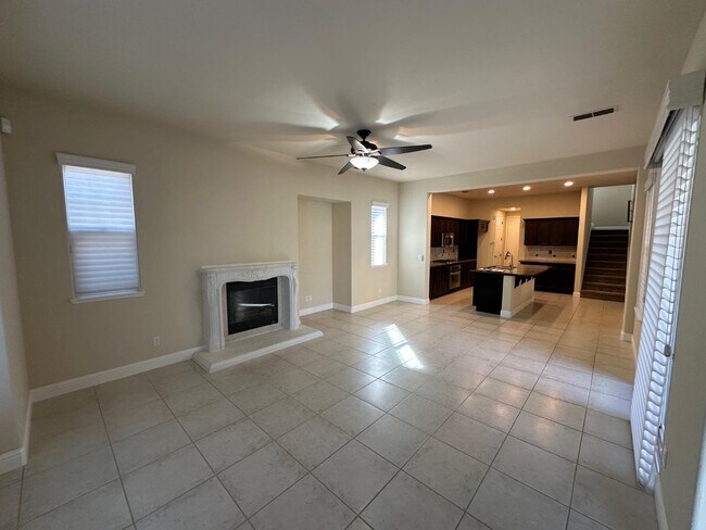 Foto del edificio - 3852 Harlan Ranch Blvd