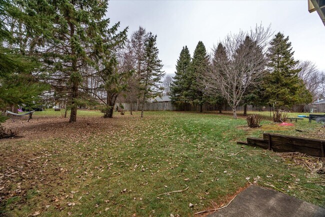 Building Photo - 5689 Norfolk Dr