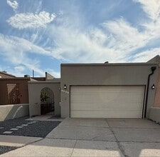 Building Photo - 1527 Donette Pl NE