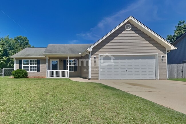 Building Photo - 824 N Mossy Rock Rd