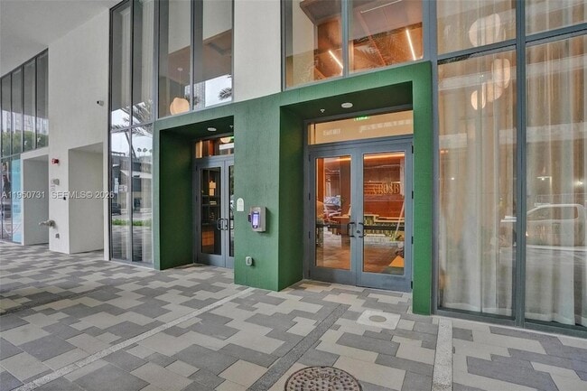 Foto del edificio - 11 NE 6th St