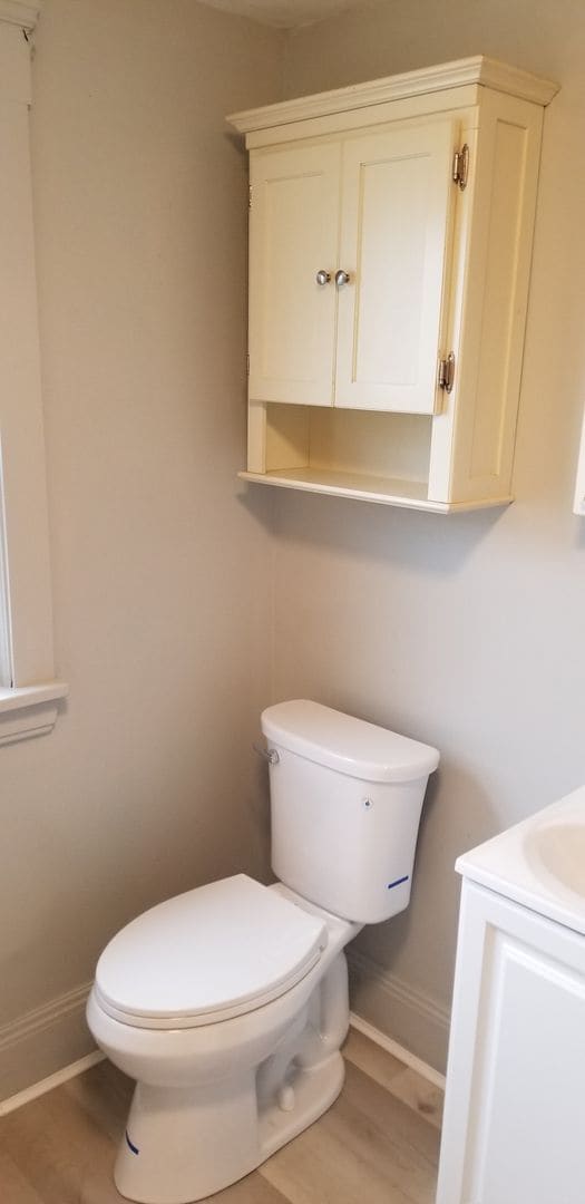 Building Photo - Spacious 4 BR/2 Bath single Family Home in West Blvd area