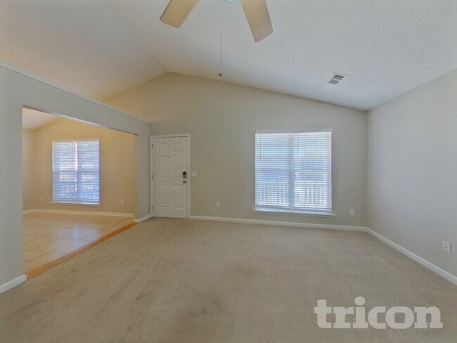 Building Photo - 189 Youpon Dr