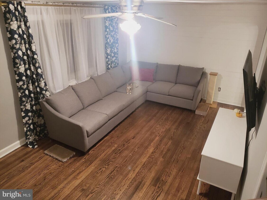 Foto principal - 420 W Palmer St