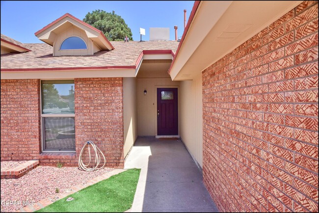 Building Photo - 11645 Gordon Cooper Ln