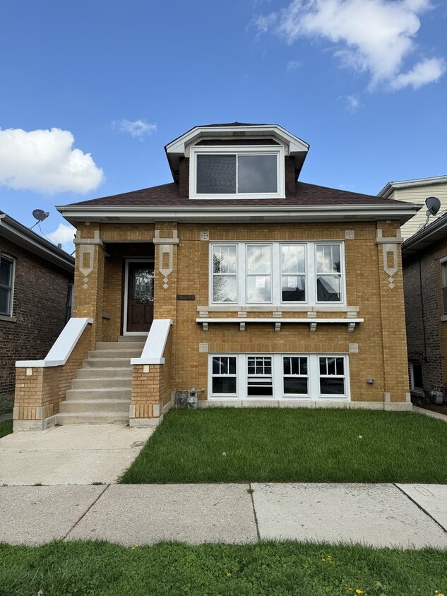 Foto principal - 2215 East Ave