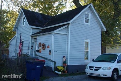Primary Photo - 2 br, 1 bath House - 309 Commercial Street
