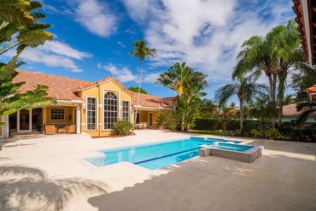 Foto del edificio - 5770 SW 128th St