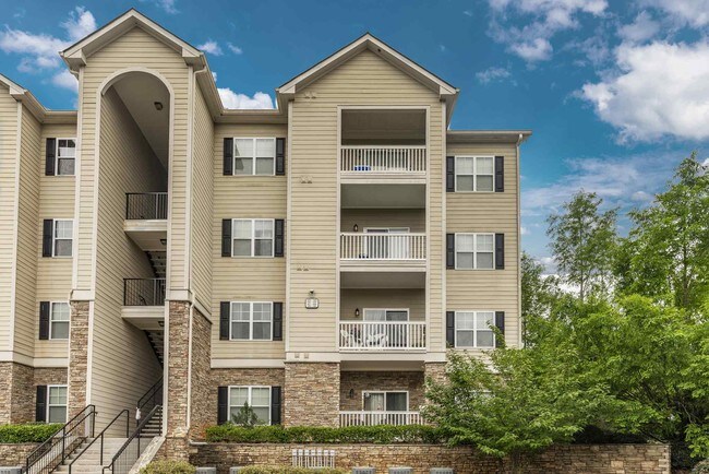 Building Photo - 1217 Town Creek Cir