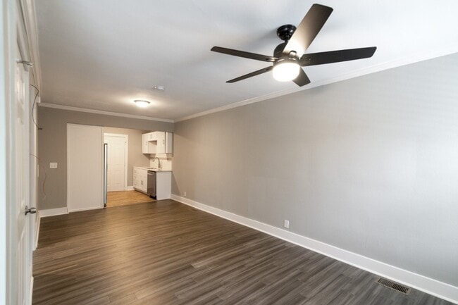 Foto del edificio - 930 32nd Ave N