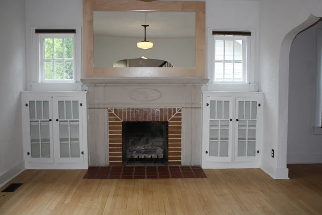 Building Photo - 612 S Grant St