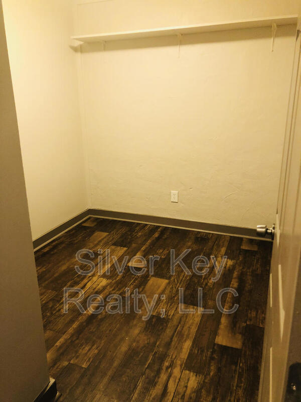 Building Photo - 1432 Niles Ferry Rd