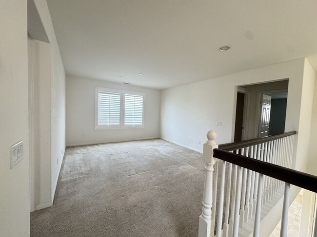 Building Photo - 7181 Logsdon Dr
