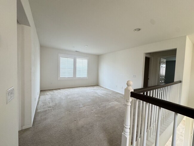 Foto del edificio - 7181 Logsdon Dr
