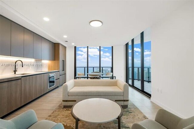 Foto del edificio - 580 72nd St