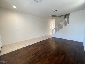 Building Photo - 1838 Versante Ave