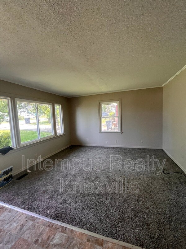 Foto del edificio - 3116 Sunset Ave