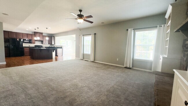 Building Photo - 7100 Sheffield Ct