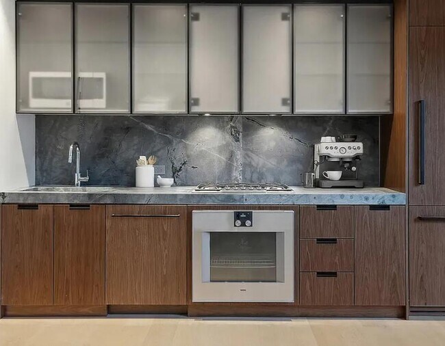 Foto del edificio - 1 bedroom in BROOKLYN NY 11215
