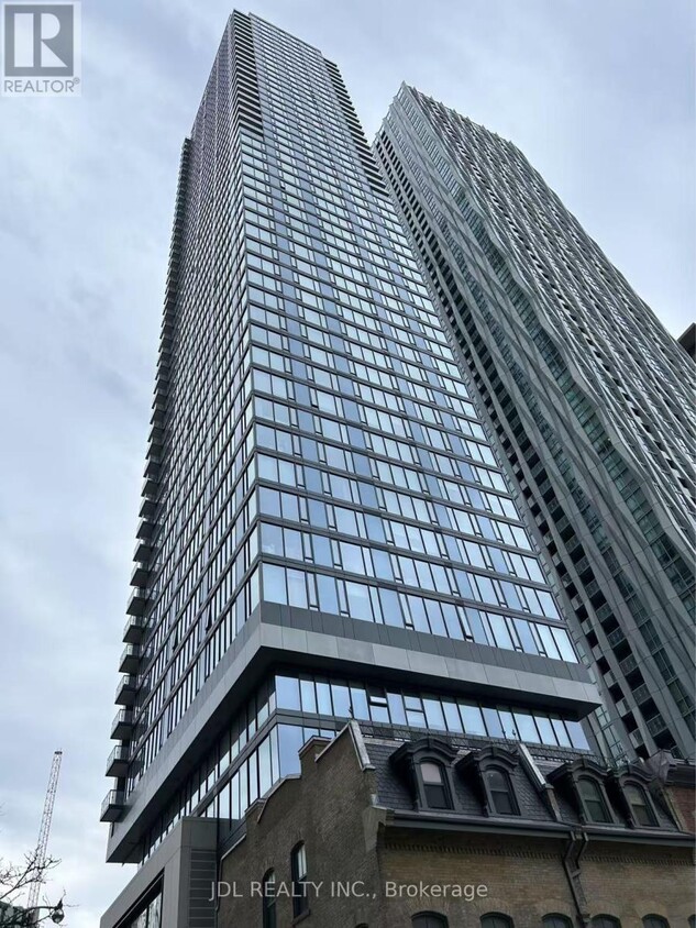 Primary Photo - 8 Cumberland St