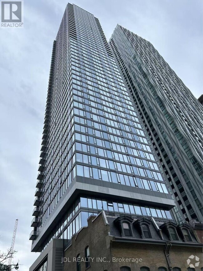 Building Photo - 8 Cumberland St