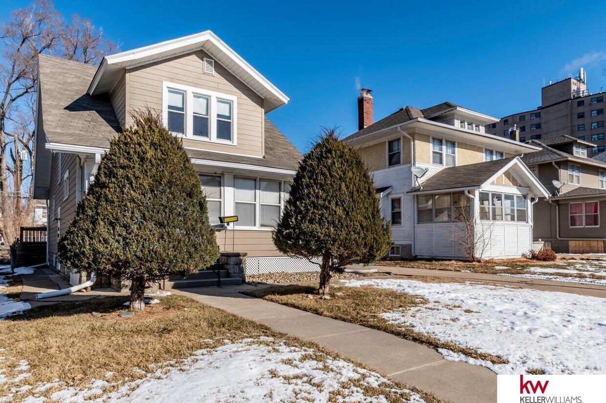 2430 Evans St, Omaha, NE 68111 House Rental in Omaha, NE