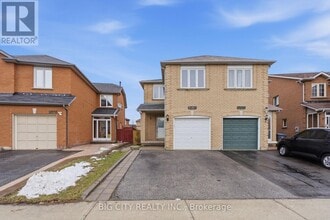 Building Photo - 5487 Cosmic Crescent