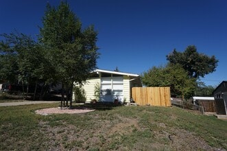 Building Photo - 761 Campo St