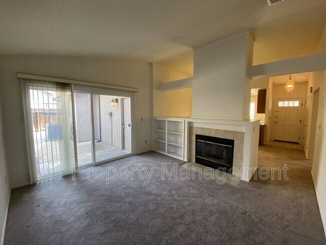 Building Photo - 7670 Blackwater Way
