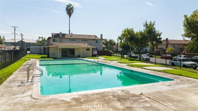 Foto del edificio - 2963 Elgin Dr