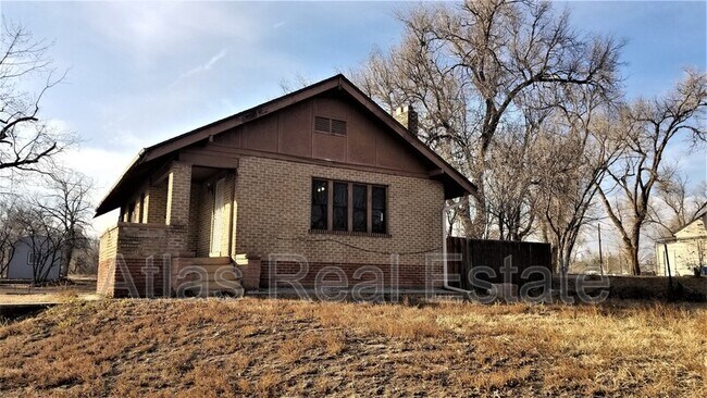 Building Photo - 801 Sheridan Boulevard