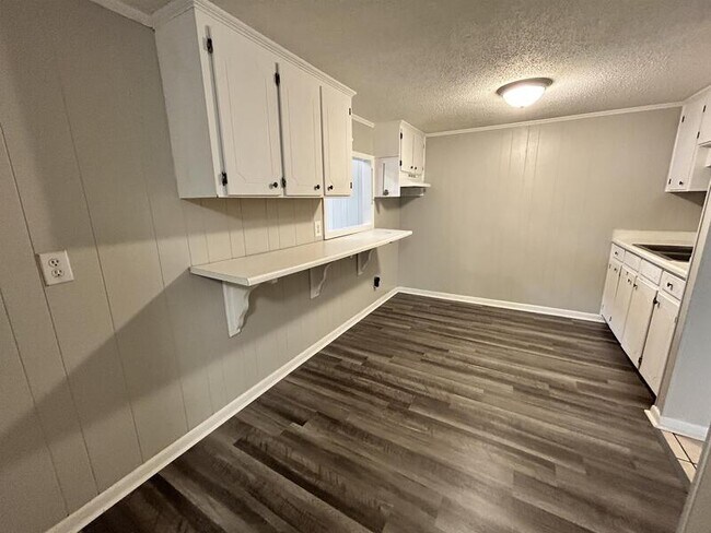 Foto del edificio - 120 Perry Ln