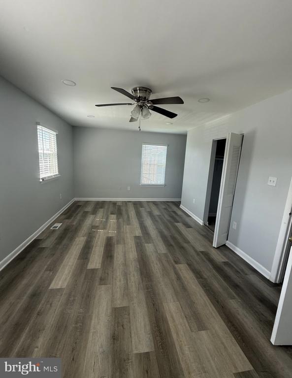 Building Photo - 3537 Castle Hill Dr
