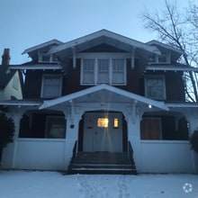 Building Photo - 467 W William St